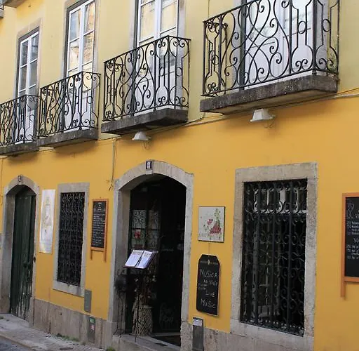 G&B - Hostel And Wines Lisbon
